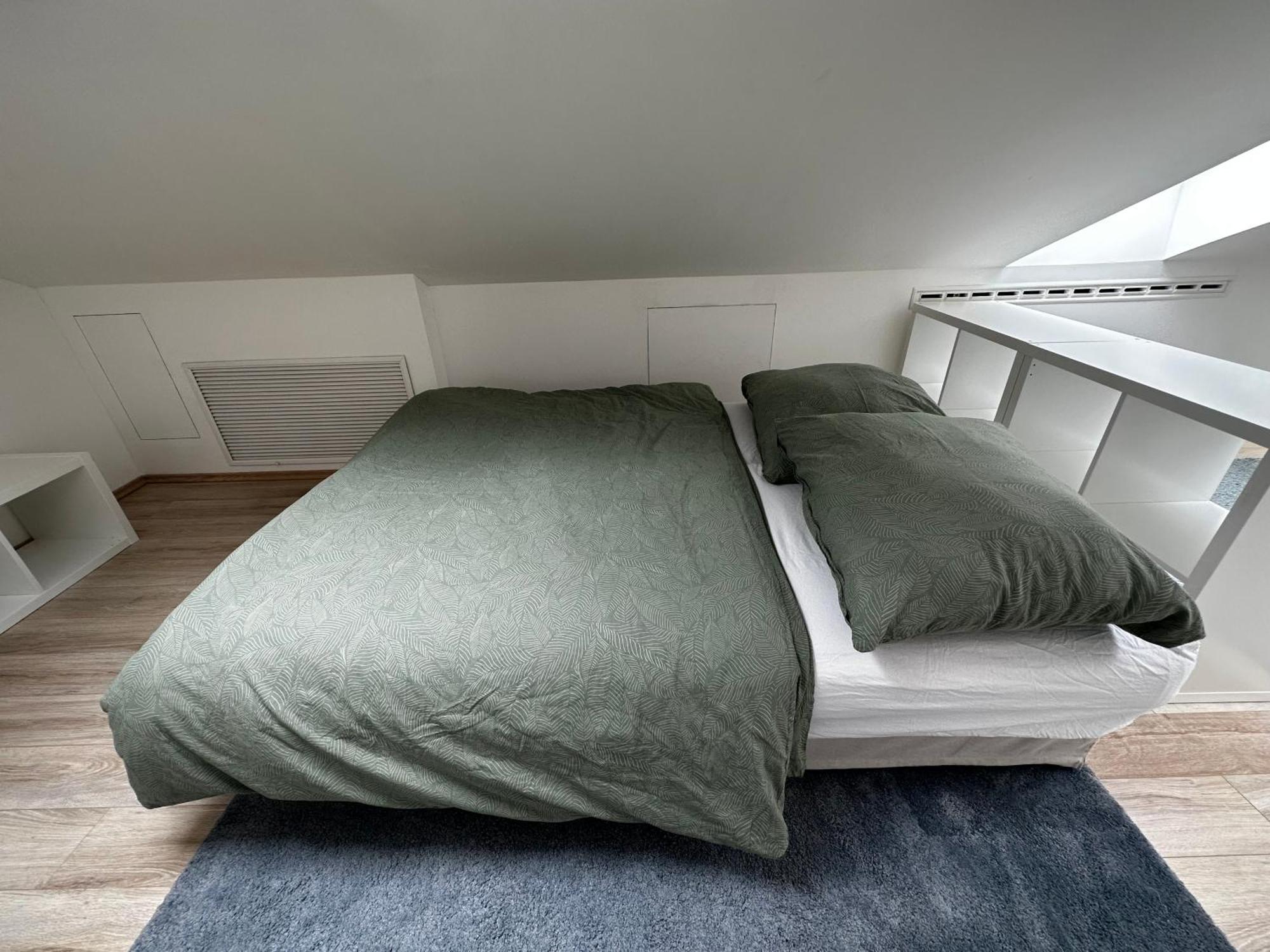 Urban Zenhouse No.2 - Breakfast Included Apartment Bratislava Exterior photo